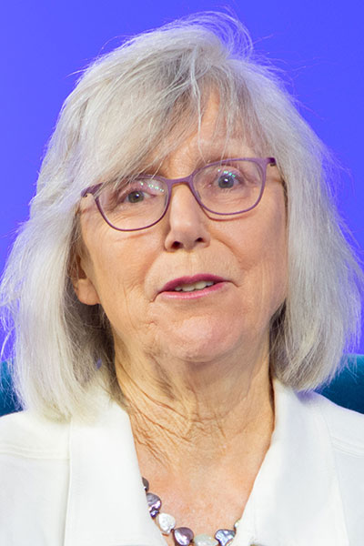 Bonnie Holmes-Gen