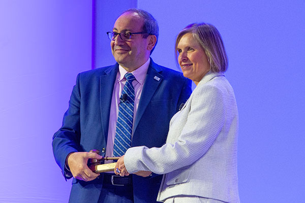 Raed Dweik, MD, MBA, ATSF; Irina Petrache, MD, ATSF